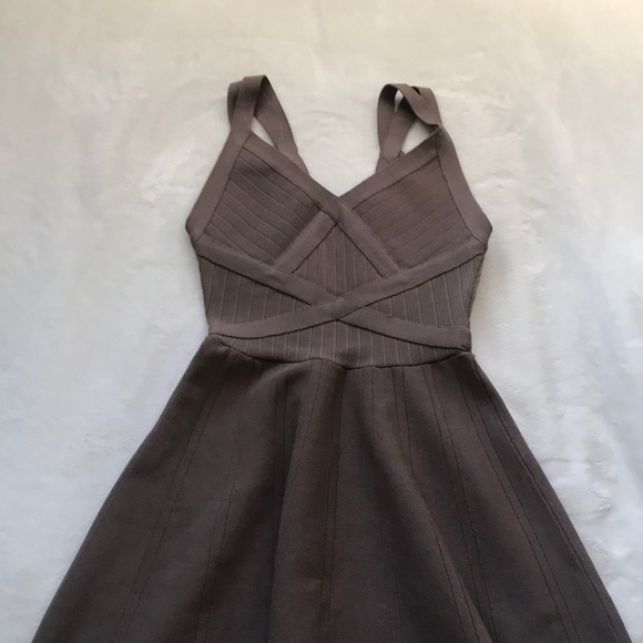 Guess Knee Length Dress - Picture 2 of 4